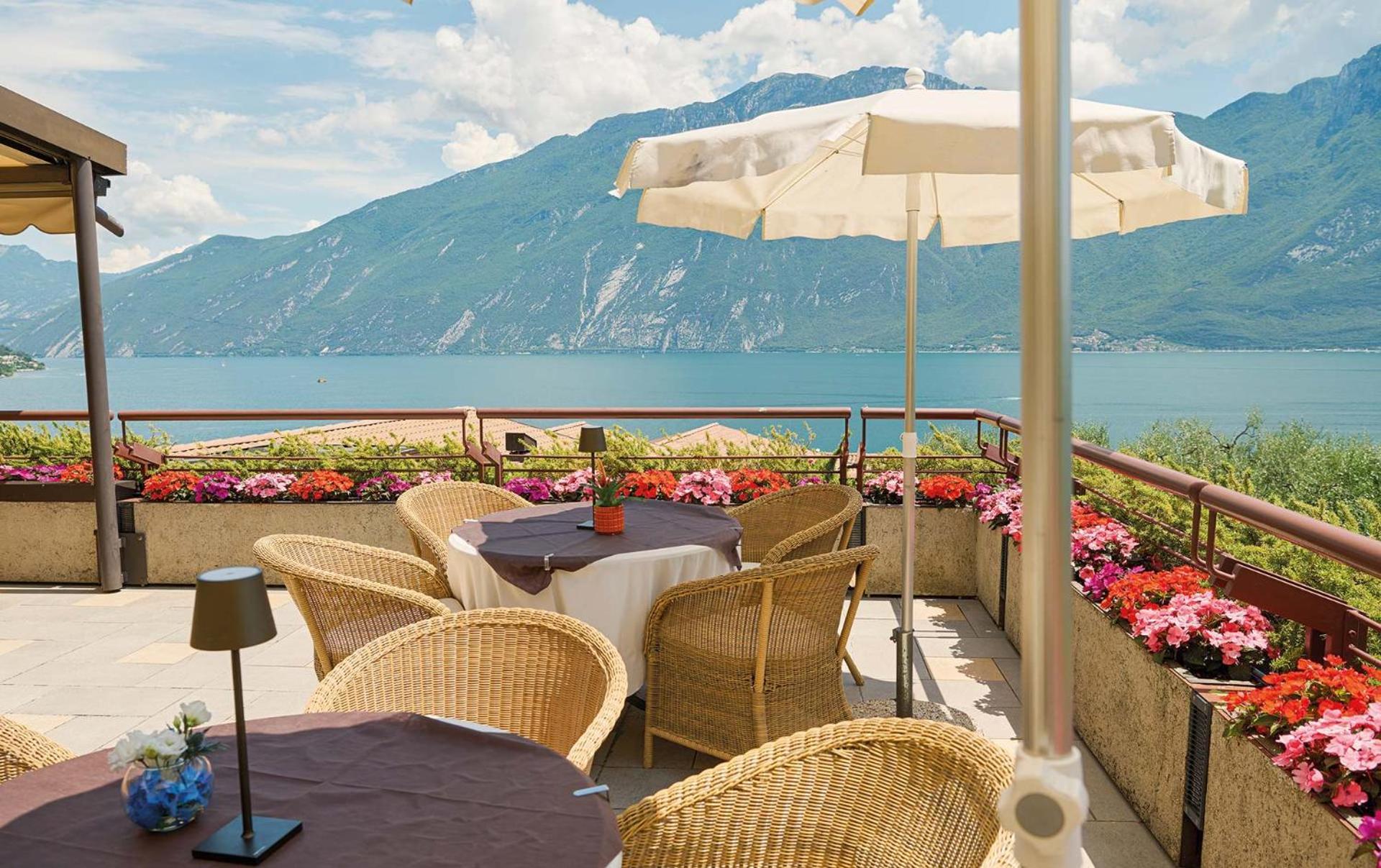 Hotel Ilma Limone sul Garda Esterno foto