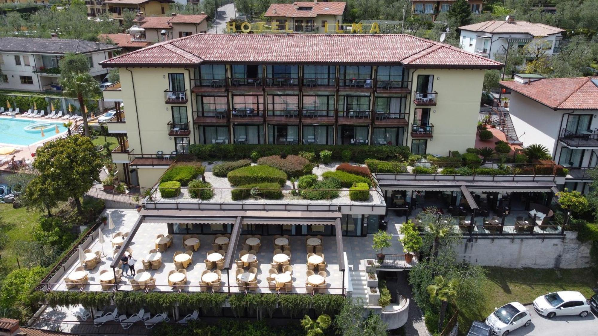Hotel Ilma Limone sul Garda Esterno foto