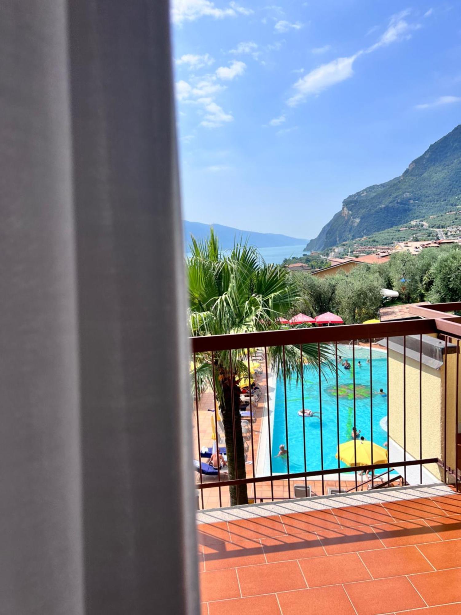 Hotel Ilma Limone sul Garda Esterno foto