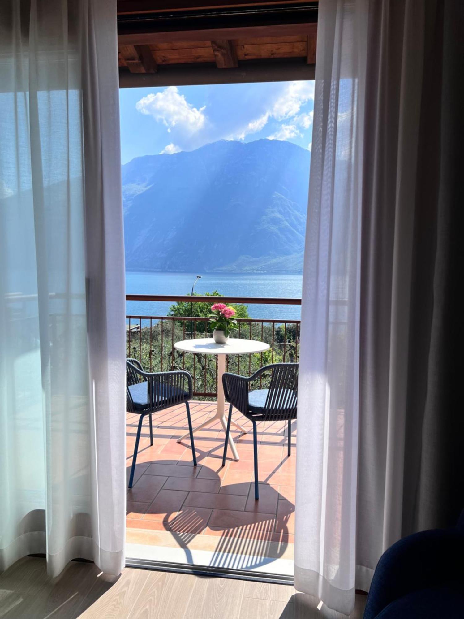 Hotel Ilma Limone sul Garda Esterno foto