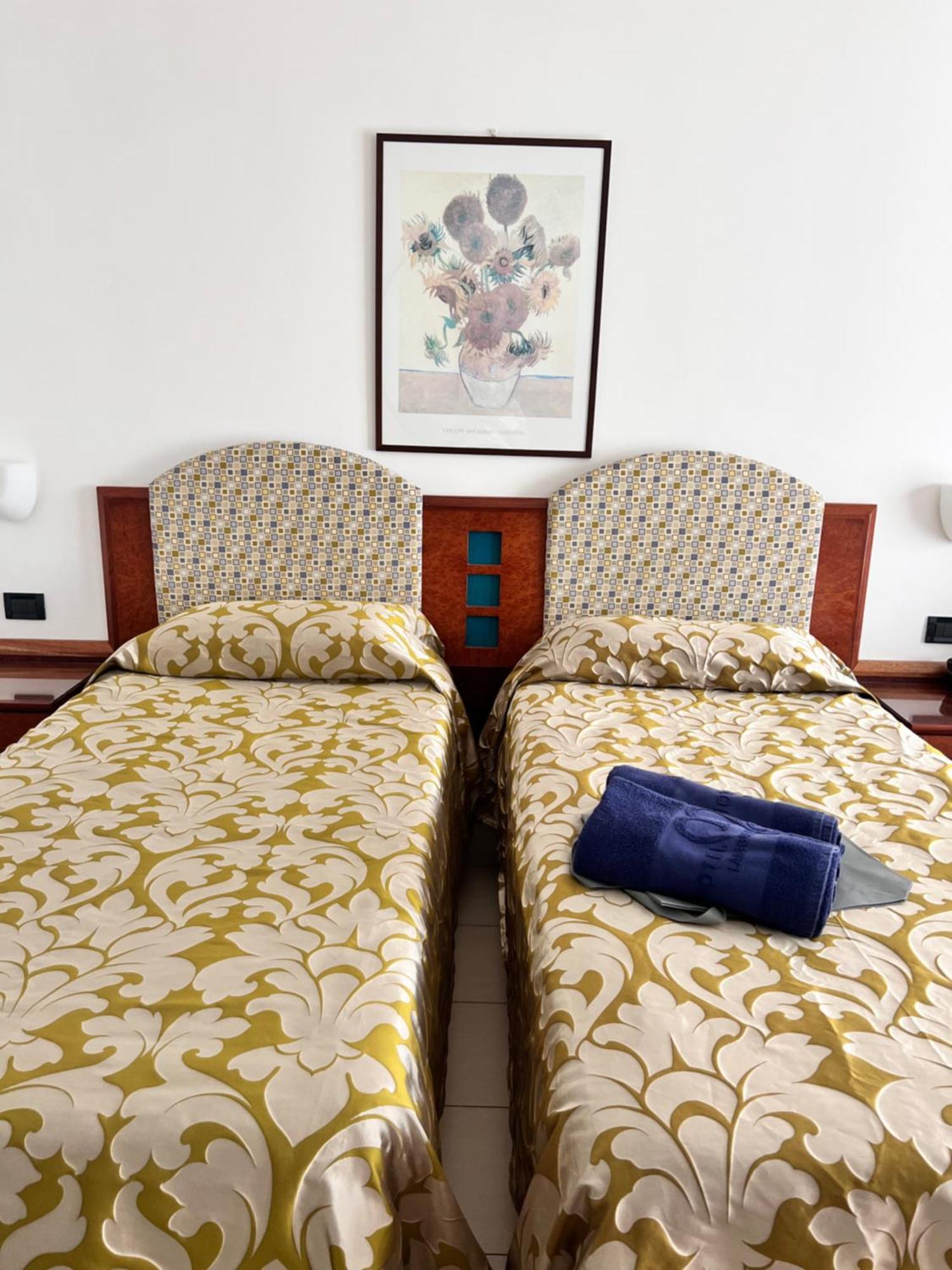 Hotel Ilma Limone sul Garda Esterno foto